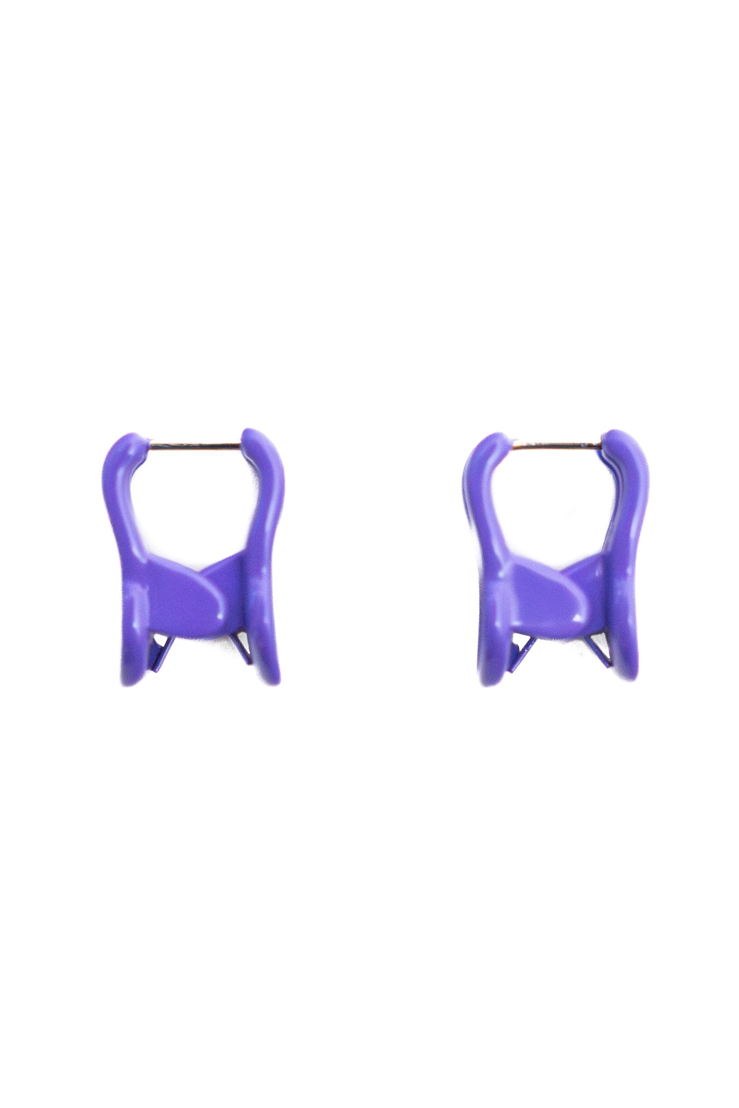 Mini Claw Clip Hoops in Fig