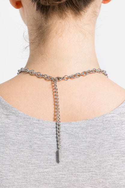 Scissor Necklace in Silver