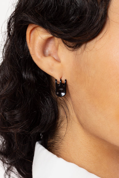 Mini Claw Clip Hoops in Blackberry