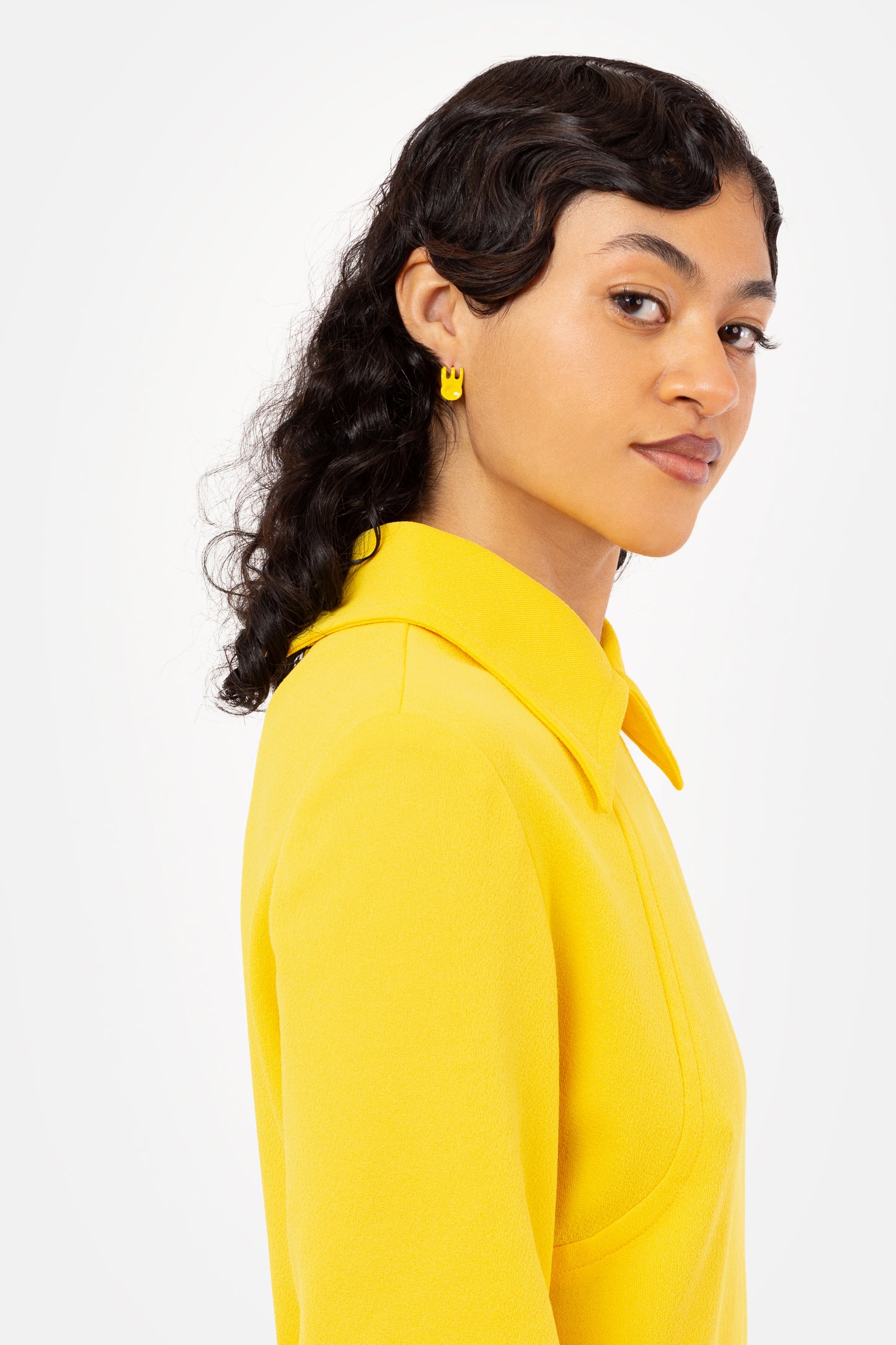 Mini Claw Clip Hoops in Lemon