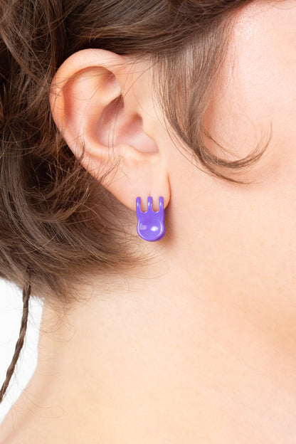 Mini Claw Clip Hoops in Fig