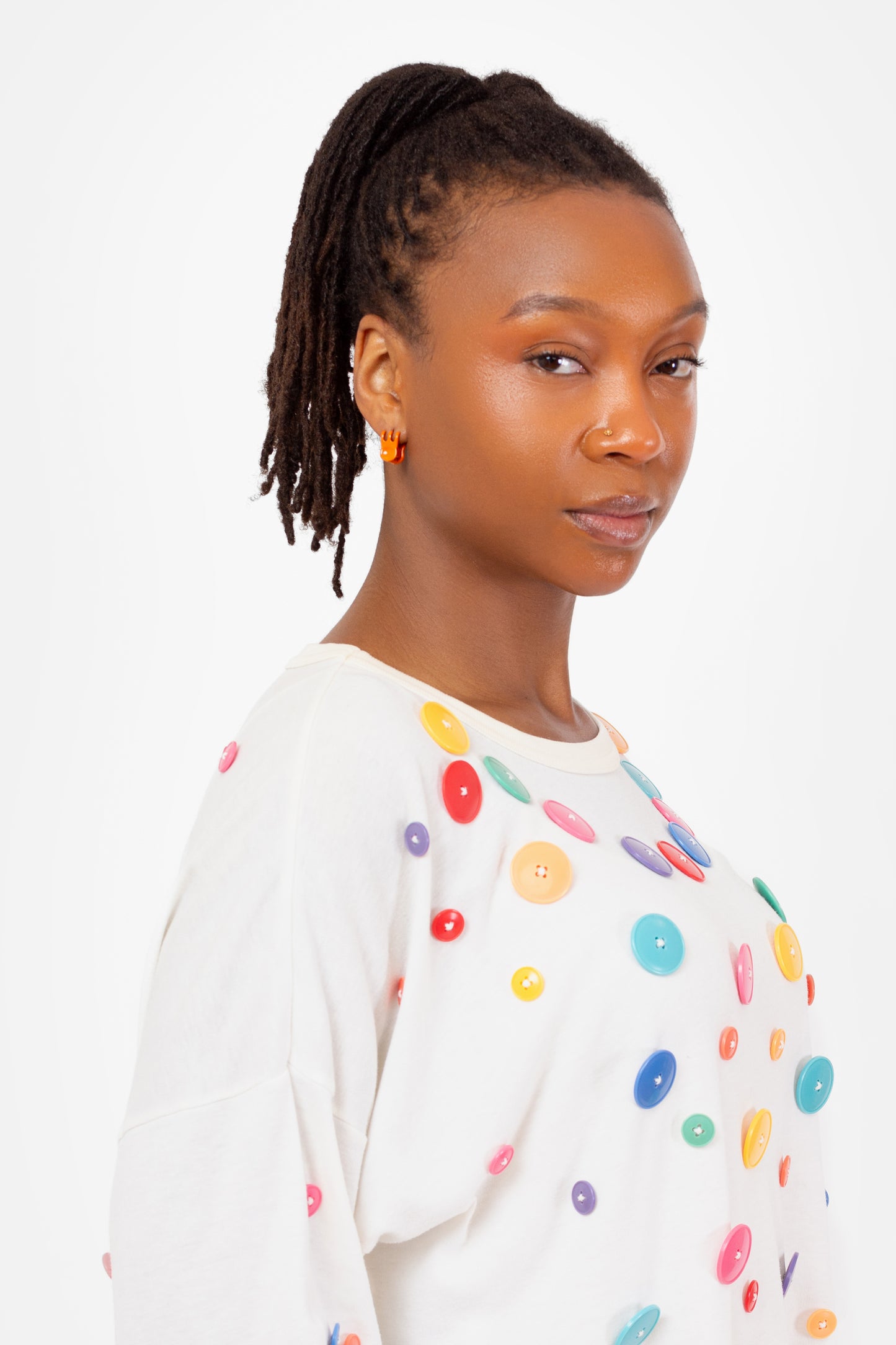 Mini Claw Clip Hoops in Clementine