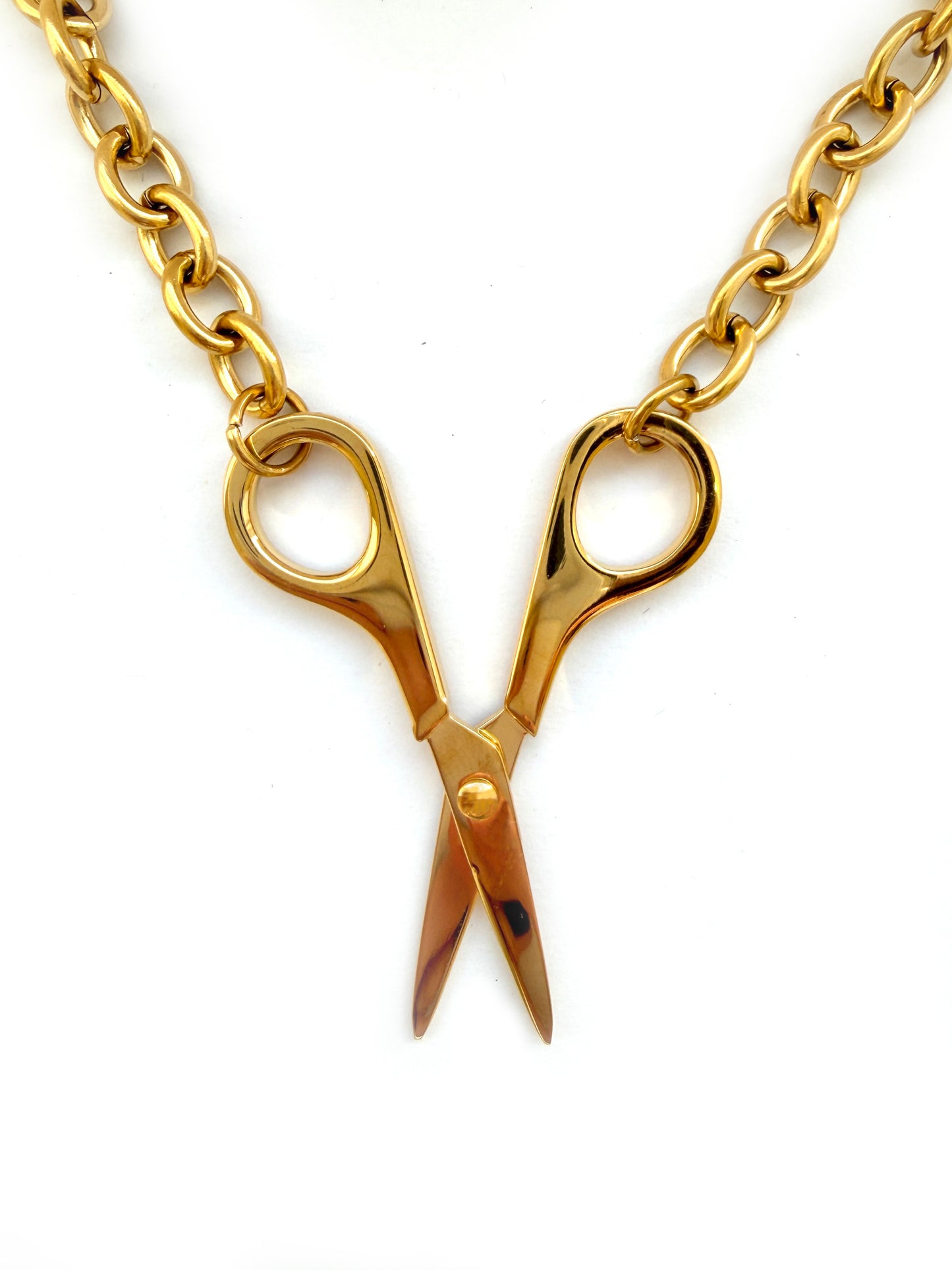 Scissor Necklace in Gold