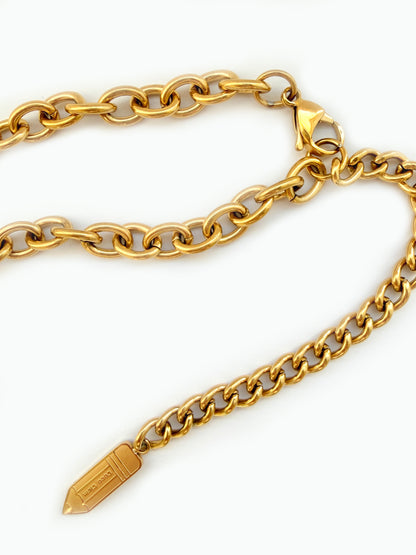 Scissor Necklace in Gold