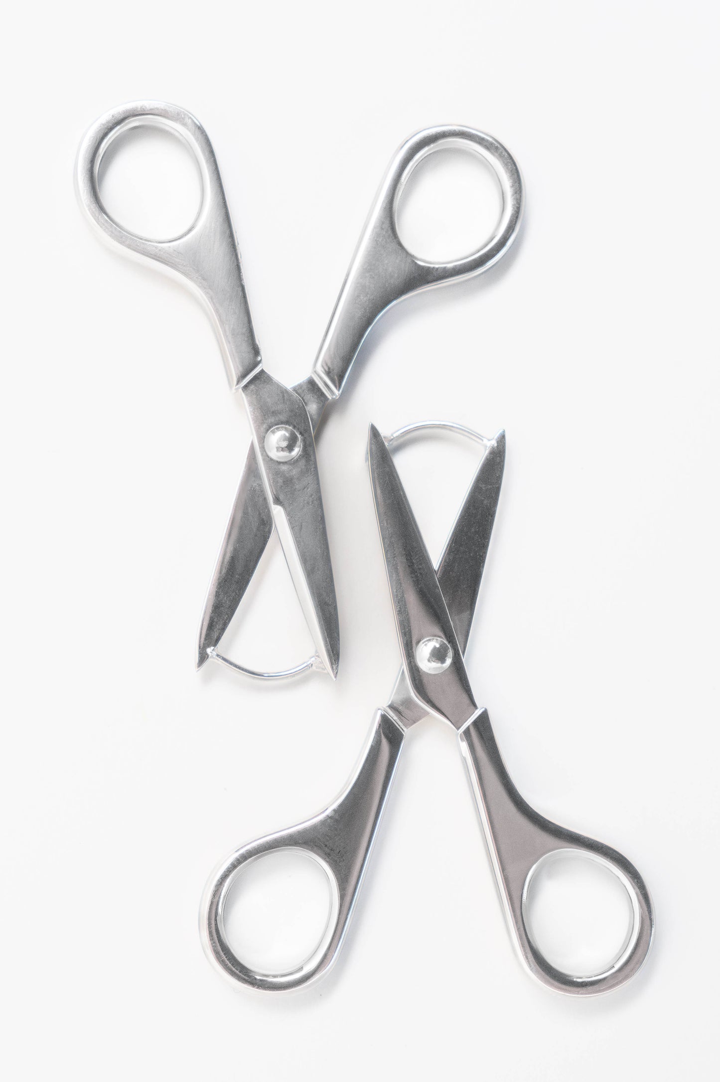 Scissor Earrings in Silver