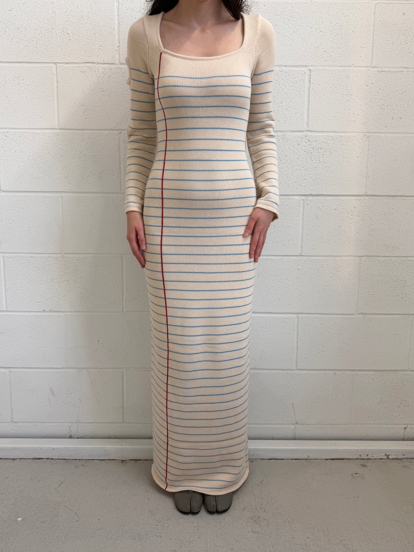 Sheet of Paper Knit Dress Long Sleeve